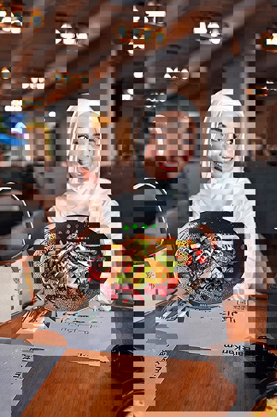 Grilled Halloumi Salad