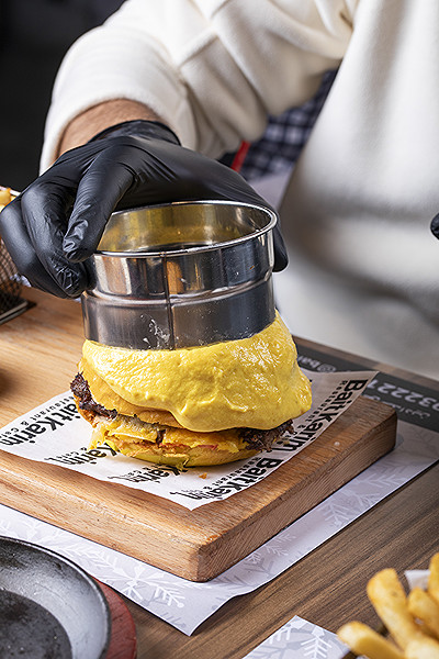 Cheesy Burger